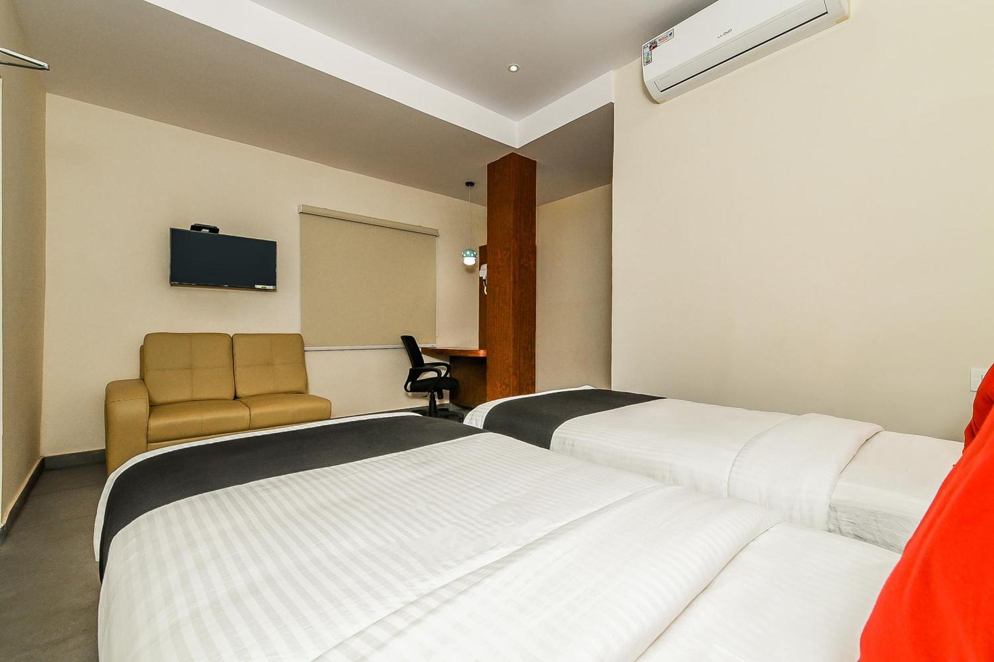 Super Capital O Siddartha Grand Hotel Vidzsajavádá Kültér fotó