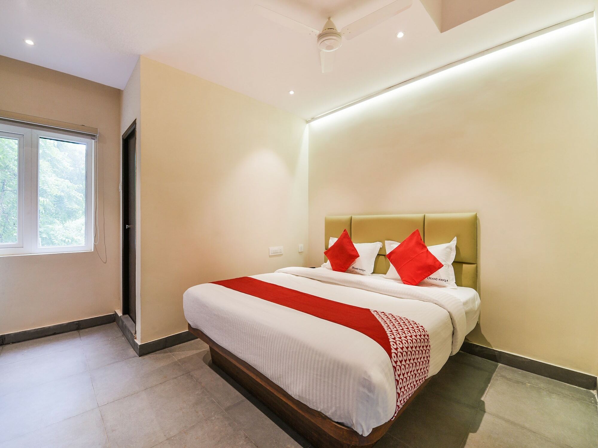Super Capital O Siddartha Grand Hotel Vidzsajavádá Kültér fotó